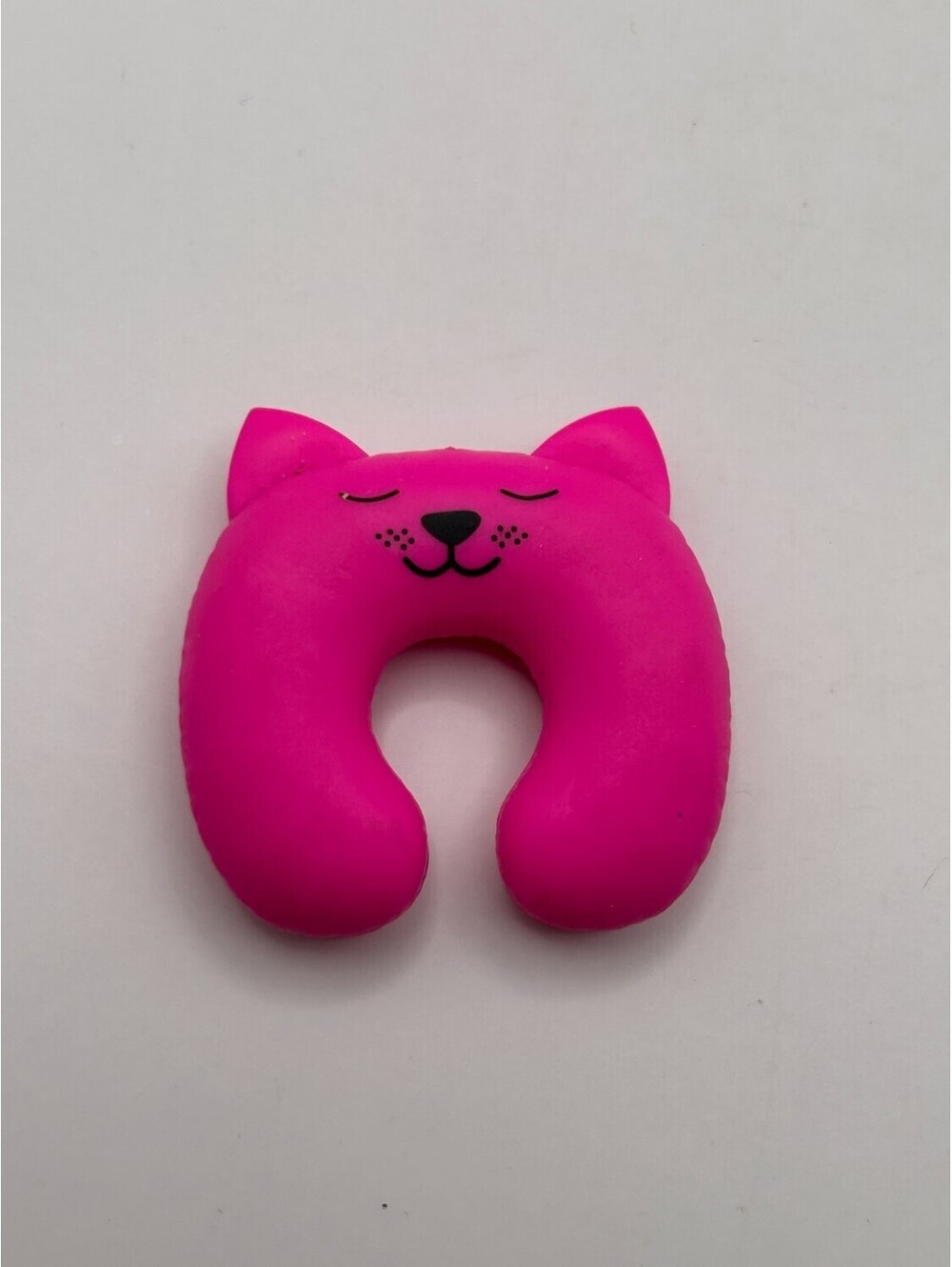 Barbie HJY18 Malibu Travel Set Kitty Neck Pillow Doll Accessory Hot Pink